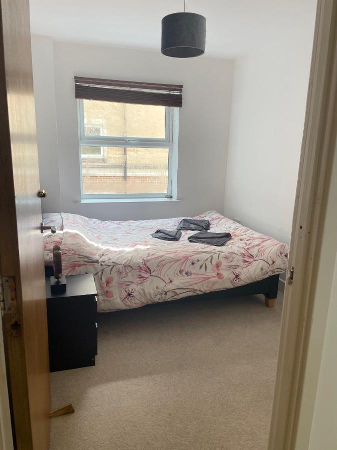 Entire Town Centre 2 Bedroom Apartment Very Close To Beach Bournemouth Esterno foto