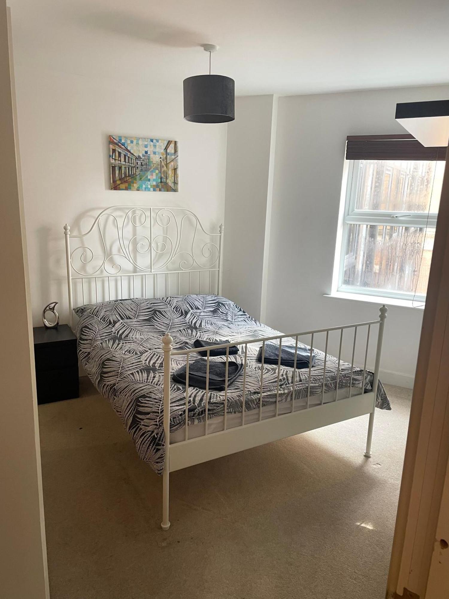Entire Town Centre 2 Bedroom Apartment Very Close To Beach Bournemouth Esterno foto